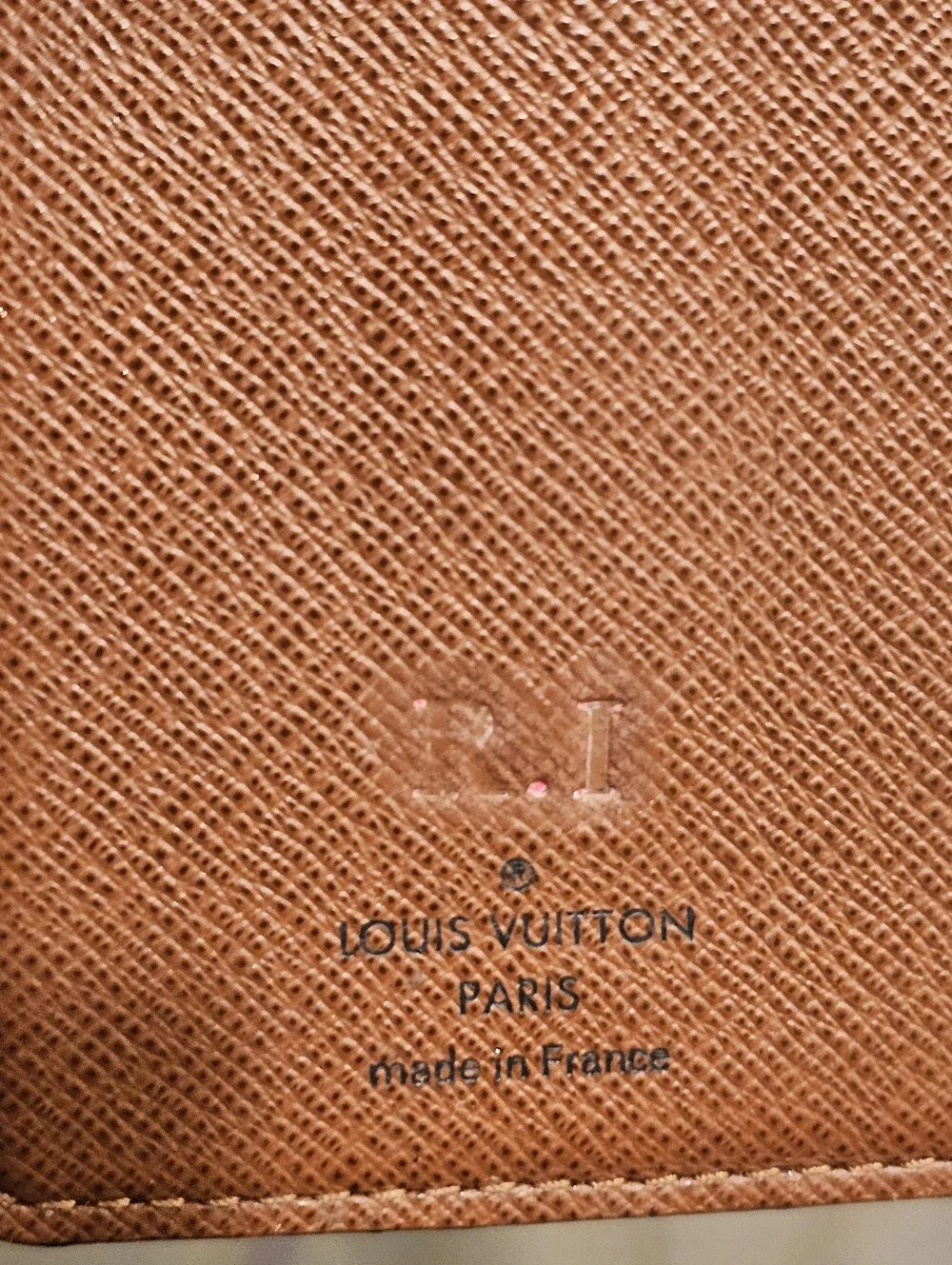 Louis Vuitton Monogram Canvas Bi-fold Cardholder